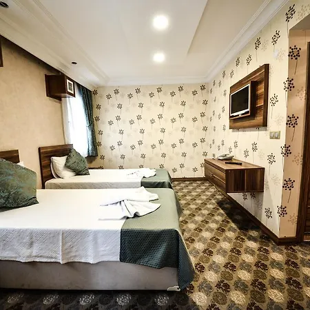 Hotel Basari 3*